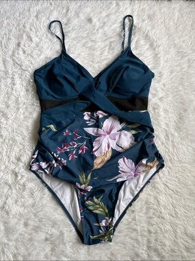 New In Packaging Zando Mesh Floral One Piece Swimsuit Size L